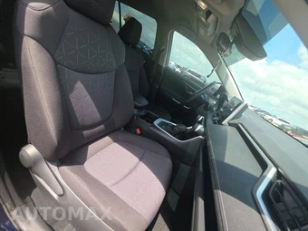2025 Toyota RAV4 Hybrid XLE - miniatura 8