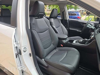 2025 Toyota RAV4 Hybrid XLE Premium - miniatura 18