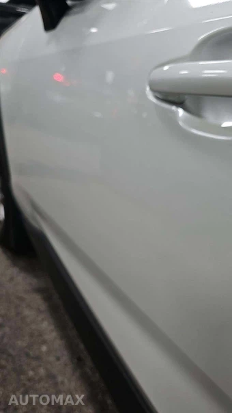 2025 Toyota RAV4 Hybrid XLE Premium - miniatura 29