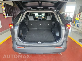2025 Toyota RAV4 Hybrid XLE Premium - miniatura 16