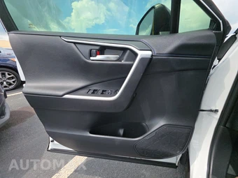 2025 Toyota RAV4 Hybrid XSE - miniatura 9