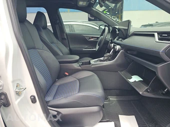 2025 Toyota RAV4 Hybrid XSE - miniatura 8