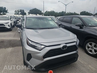 2025 Toyota RAV4 LE - miniatura 2