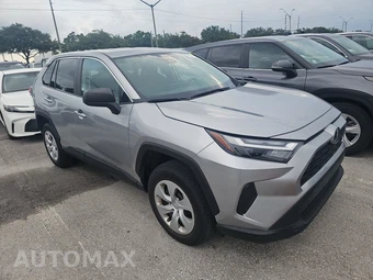2025 Toyota RAV4 LE - miniatura 3