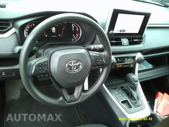 2025 Toyota RAV4 LE - miniatura 23