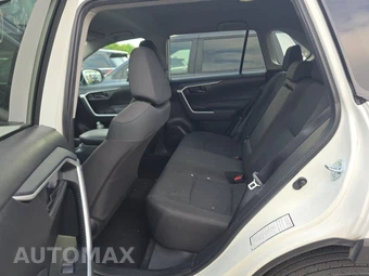 2025 Toyota RAV4 LE - miniatura 13