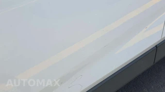 2025 Toyota RAV4 LE - miniatura 21