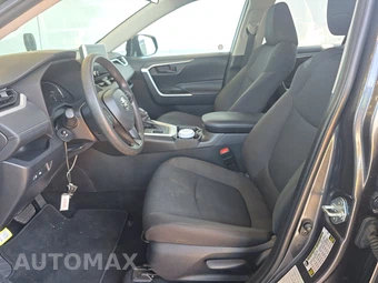 2025 Toyota RAV4 LE - miniatura 7