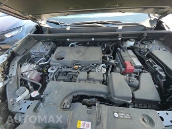 2025 Toyota RAV4 LE - miniatura 15