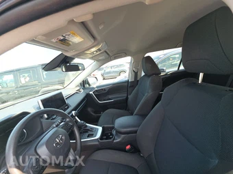 2025 Toyota RAV4 LE - miniatura 17