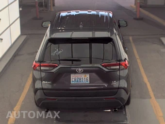 2025 Toyota RAV4 LE - miniatura 5