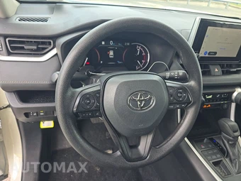2025 Toyota RAV4 LE - miniatura 10