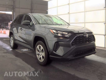 2025 Toyota RAV4 LE – miniatura 3