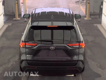 2025 Toyota RAV4 LE – miniatura 5