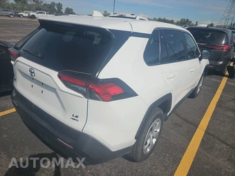 2025 Toyota RAV4 LE - miniatura 4