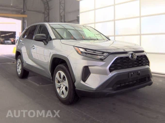 2025 Toyota RAV4 LE - miniatura 3