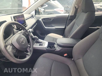 2025 Toyota RAV4 LE - miniatura 7