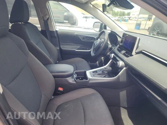 2025 Toyota RAV4 LE - miniatura 8