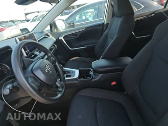 2025 Toyota RAV4 LE - miniatura 7