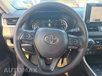 2025 Toyota RAV4 LE - miniatura 10