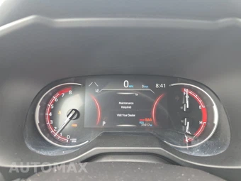 2025 Toyota RAV4 LE - miniatura 12