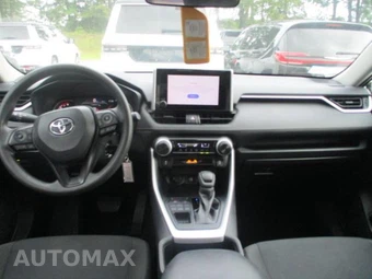 2025 Toyota RAV4 LE – miniatura 11