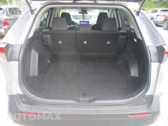2025 Toyota RAV4 LE – miniatura 15