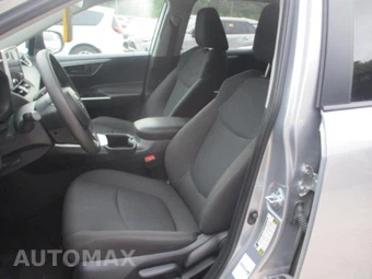 2025 Toyota RAV4 LE – miniatura 7