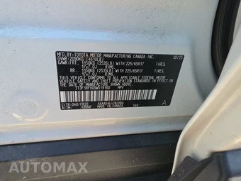 2025 Toyota RAV4 LE - miniatura 14