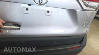 2025 Toyota RAV4 LE - miniatura 24