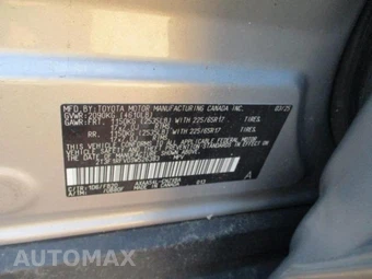 2025 Toyota RAV4 LE - miniatura 7