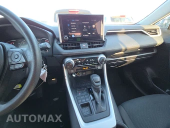 2025 Toyota RAV4 LE – miniatura 11