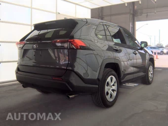 2025 Toyota RAV4 LE – miniatura 4