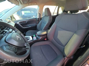 2025 Toyota RAV4 LE – miniatura 7