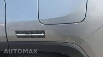 2025 Toyota RAV4 LE - miniatura 23