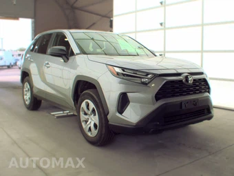 2025 Toyota RAV4 LE - miniatura 3