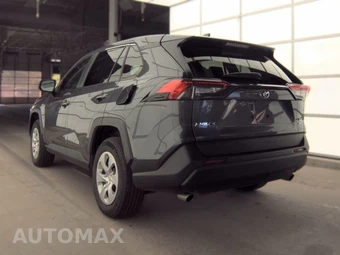 2025 Toyota RAV4 LE - miniatura 6