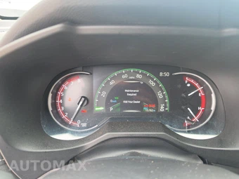 2025 Toyota RAV4 LE - miniatura 12