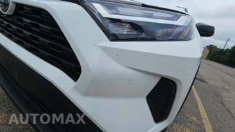 2025 Toyota RAV4 LE - miniatura 19
