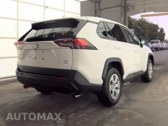 2025 Toyota RAV4 LE - miniatura 4