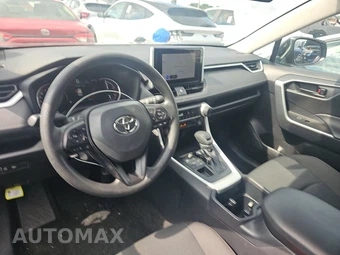 2025 Toyota RAV4 LE - miniatura 11