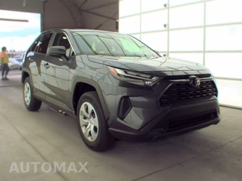 2025 Toyota RAV4 LE - miniatura 3