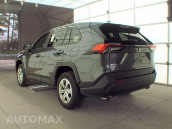 2025 Toyota RAV4 LE - miniatura 6