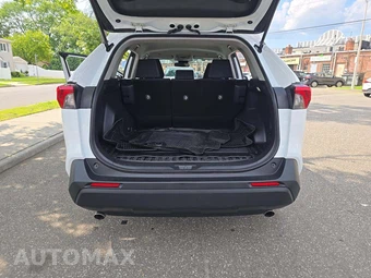 2025 Toyota RAV4 LE - miniatura 14
