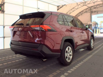 2025 Toyota RAV4 LE - miniatura 4