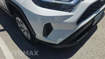 2025 Toyota RAV4 LE - miniatura 18