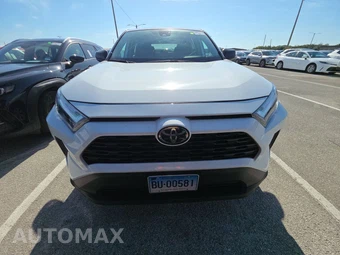 2025 Toyota RAV4 LE - miniatura 2