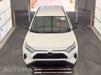 2025 Toyota RAV4 LE - miniatura 2