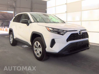 2025 Toyota RAV4 LE - miniatura 3