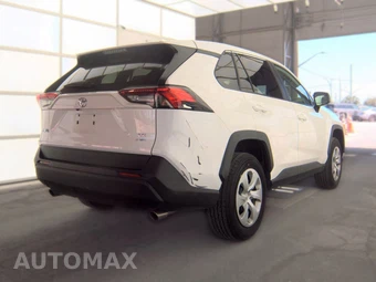 2025 Toyota RAV4 LE - miniatura 4